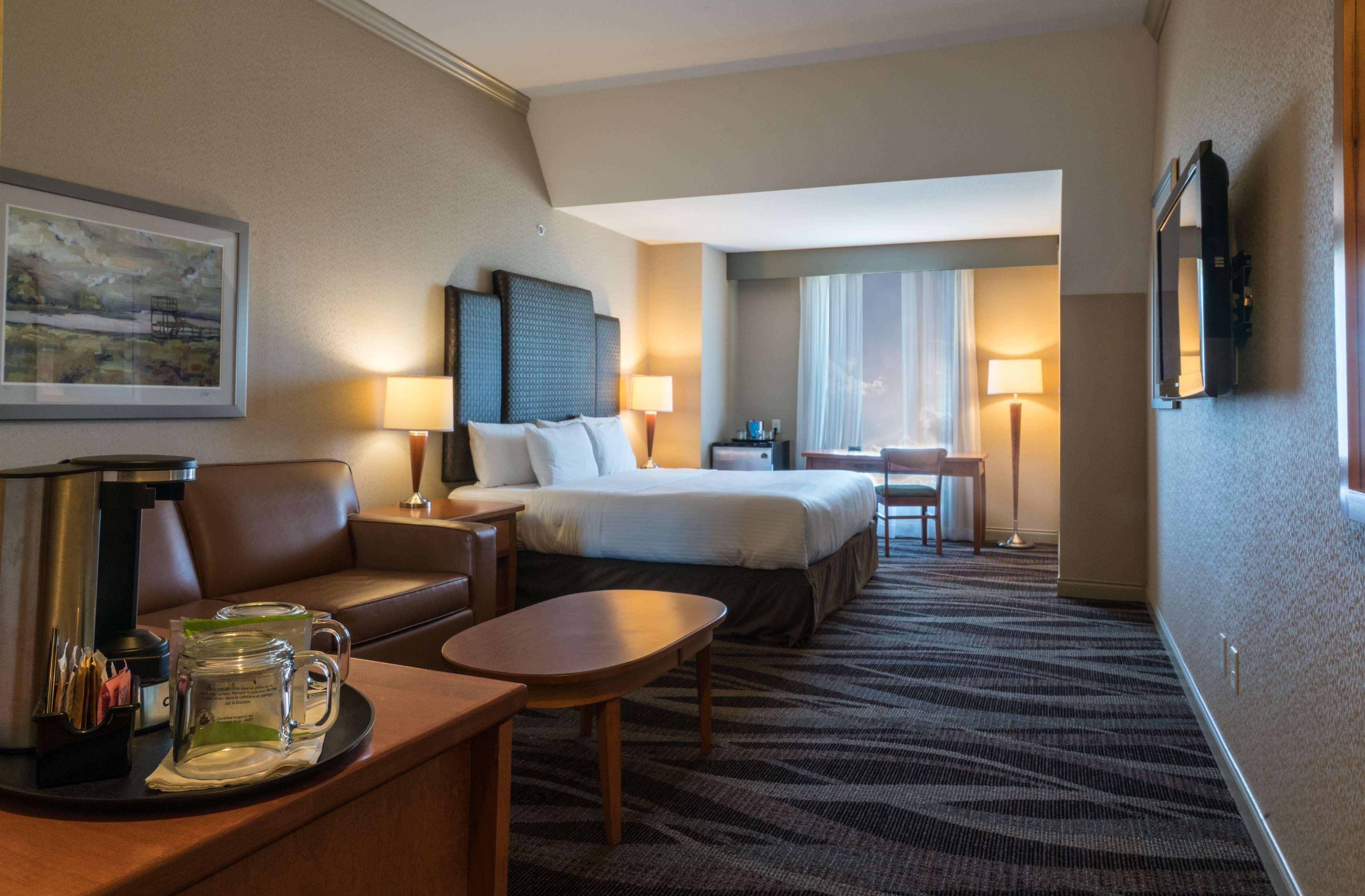 Prestige Harbourfront Resort, Worldhotels Luxury Salmon Arm Room photo